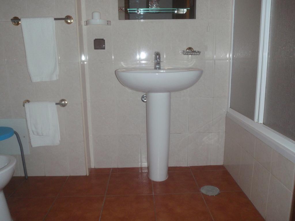 Hotel Romba Ourique Habitación foto